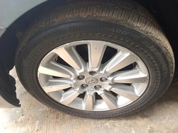 Toyota Sienna LE 8 Passenger 2012 Gray