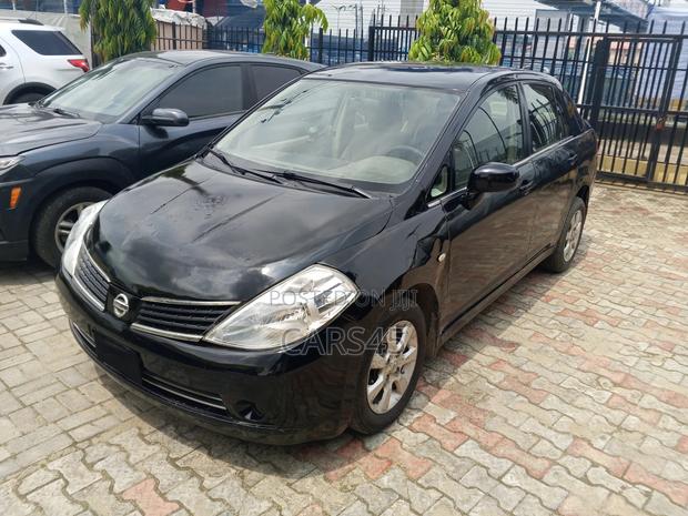 Nissan Tiida 2007 Black