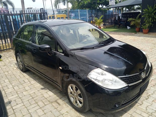 Nissan Tiida 2007 Black