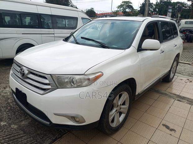 Toyota Highlander 2012 White