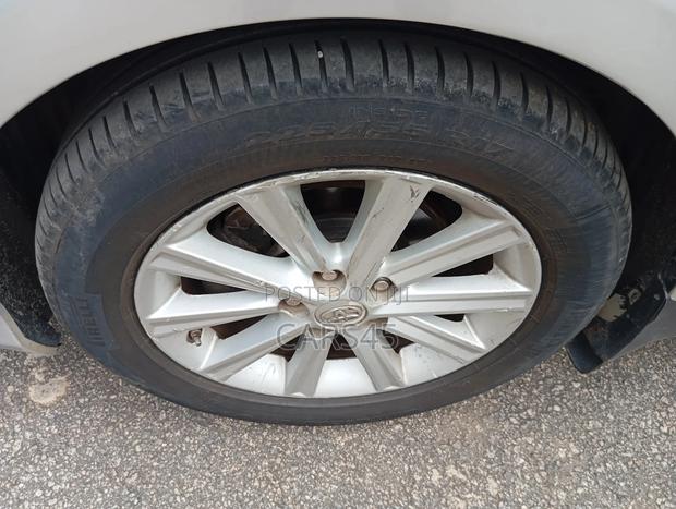 Toyota Camry 2013 Silver