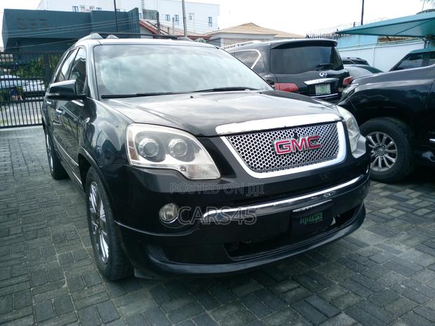GMC Acadia 2012 Black