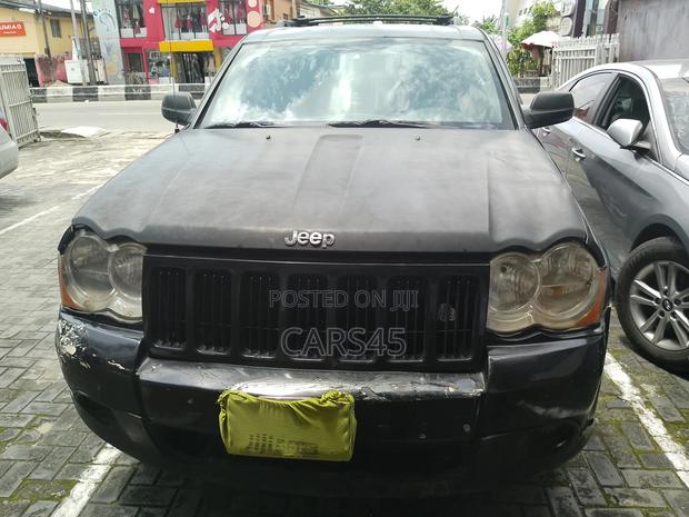 Jeep Grand Cherokee 2010 Black