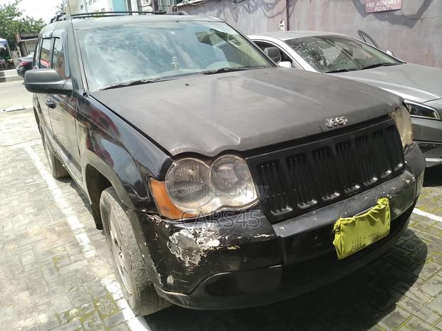 Jeep Grand Cherokee 2010 Black