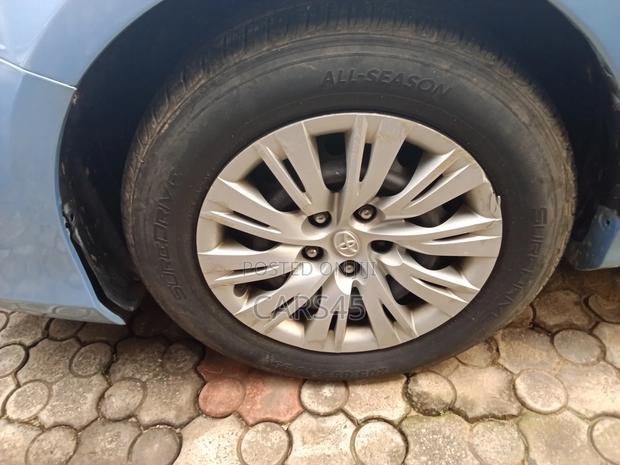 Toyota Camry L 4dr Sedan (2.5L 4cyl 6A) 2012 Blue