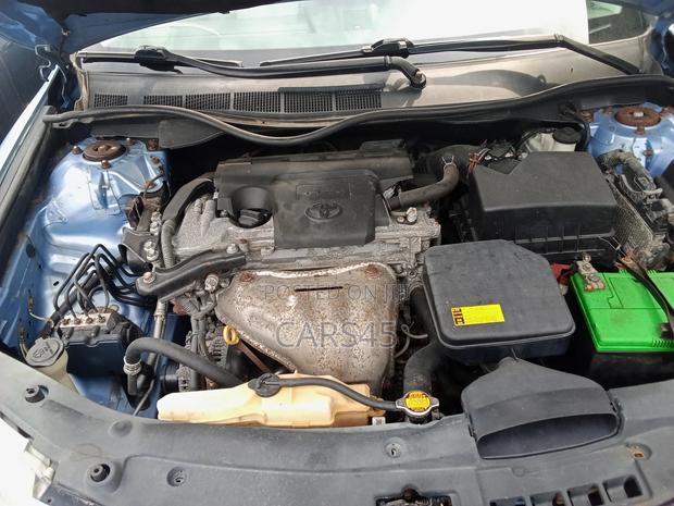 Toyota Camry L 4dr Sedan (2.5L 4cyl 6A) 2012 Blue