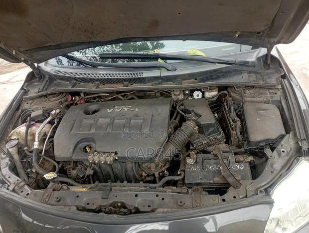Toyota Corolla 2009 Black