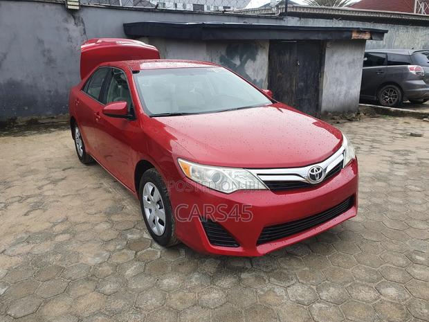 Toyota Camry 2012 Red