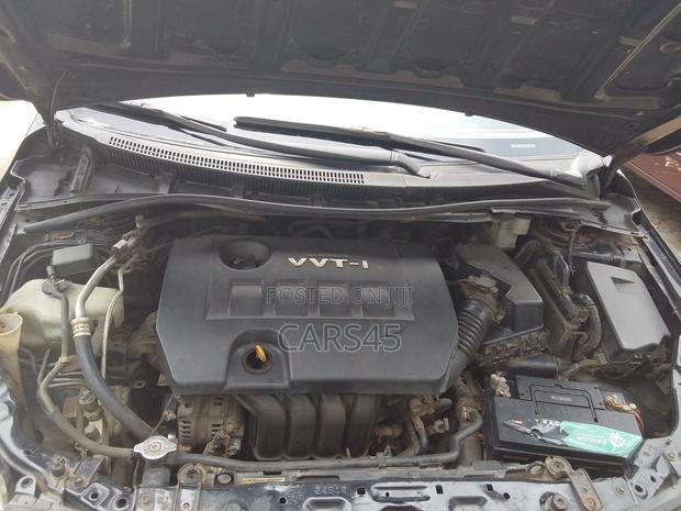 Toyota Corolla 2009 Black