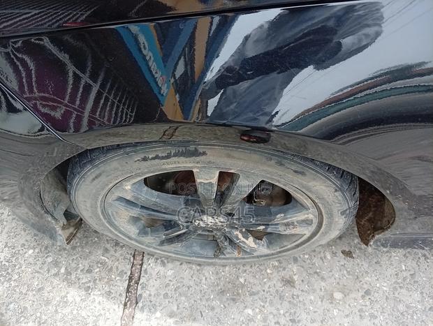 Mercedes-Benz E350 2014 Black