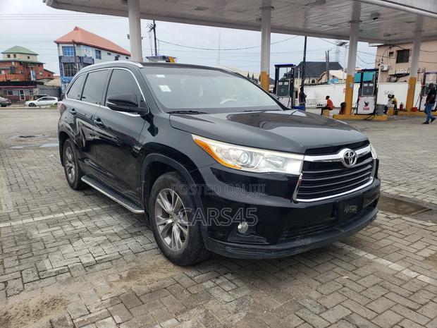 Toyota Highlander 2014 Black