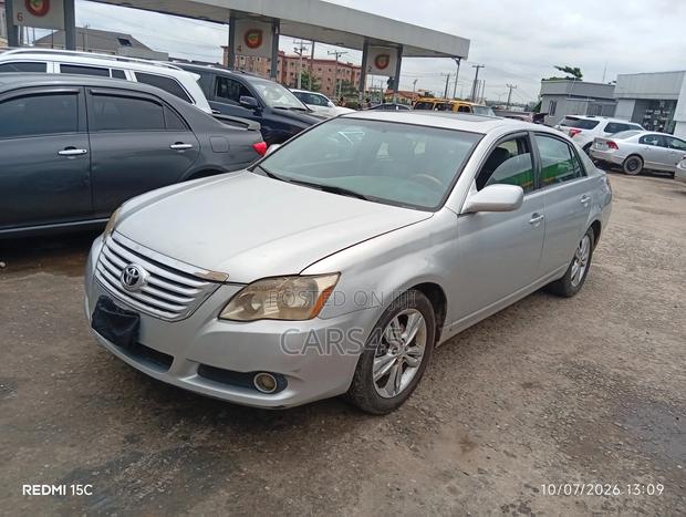 Toyota Avalon 2005 Silver