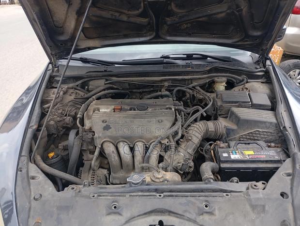 Honda Accord 2.0 Comfort Automatic 2005 Gray