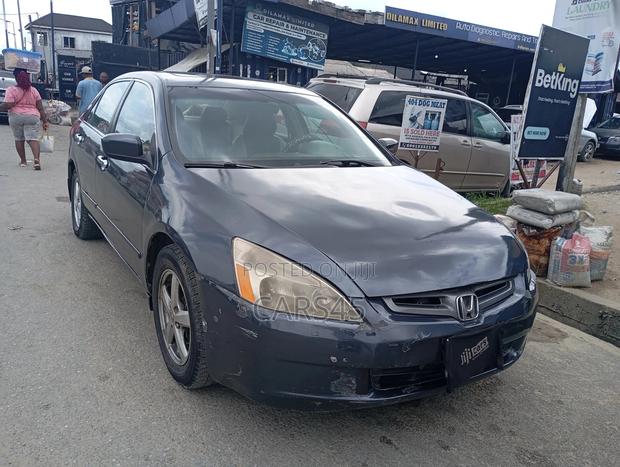 Honda Accord 2.0 Comfort Automatic 2005 Gray