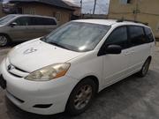 Toyota Sienna 2008 White for sale