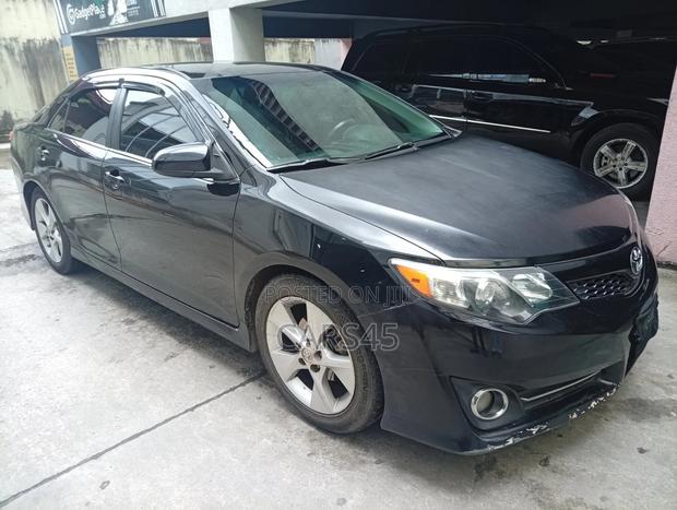 Toyota Camry 2014 Black