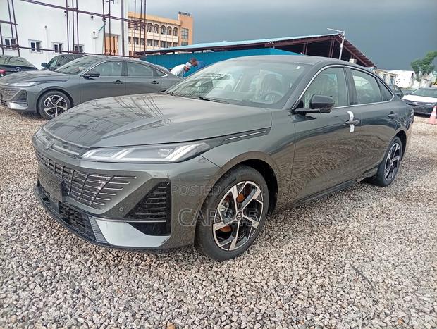 New Changan Eado 2025 Gray