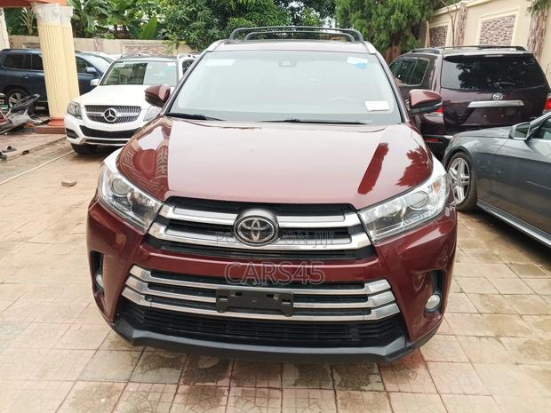 Toyota Highlander 2017 Red