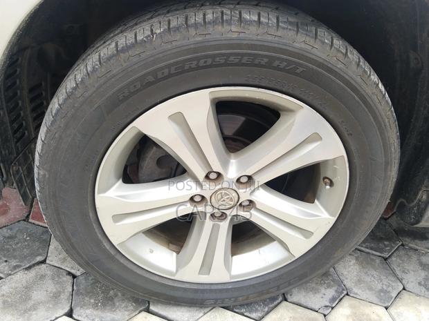 Toyota Highlander 2012 Silver