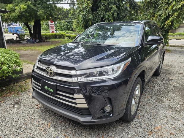 Toyota Highlander 2015 Black