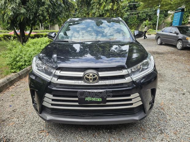 Toyota Highlander 2015 Black
