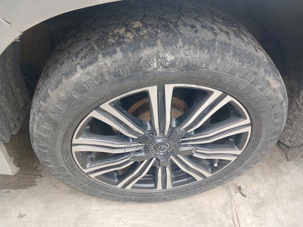 Lexus LX 2008 Silver