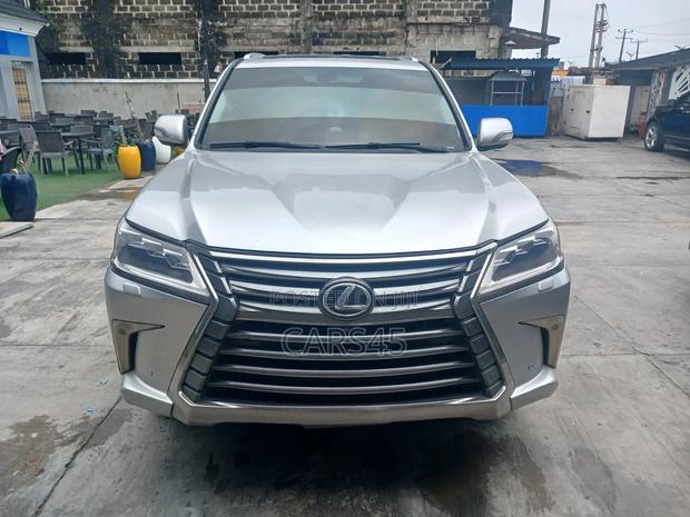 Lexus LX 2008 Silver