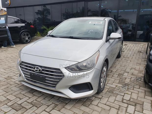 Hyundai Accent 2019 Silver