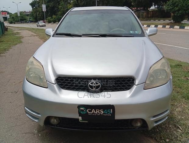 Toyota Matrix 2004 Silver
