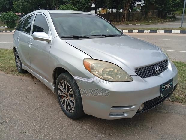 Toyota Matrix 2004 Silver