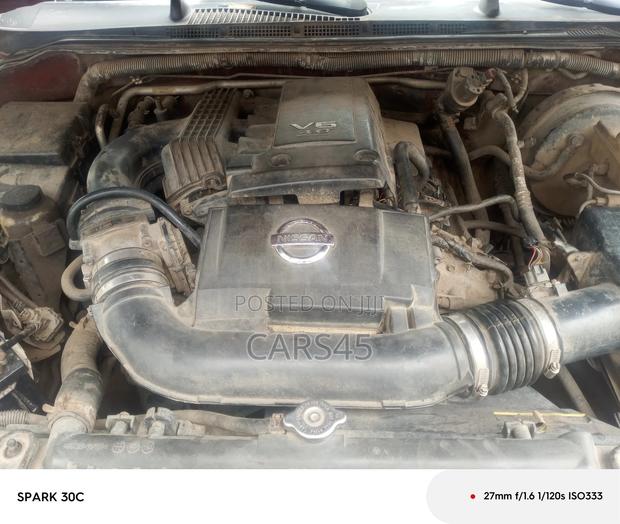 Nissan Pathfinder 2006 Burgandy