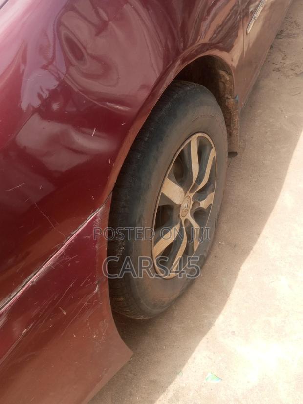 Toyota Camry LE 4dr Sedan (2.4L 4cyl 4A) 2004 Red