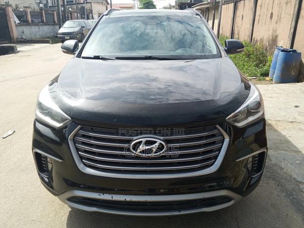 Hyundai Santa Fe 2017 Black