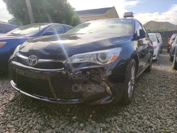 Toyota Camry 2016 Black