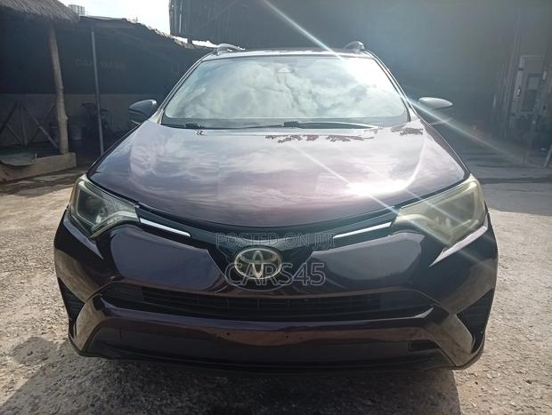 Toyota RAV4 2017 Burgandy