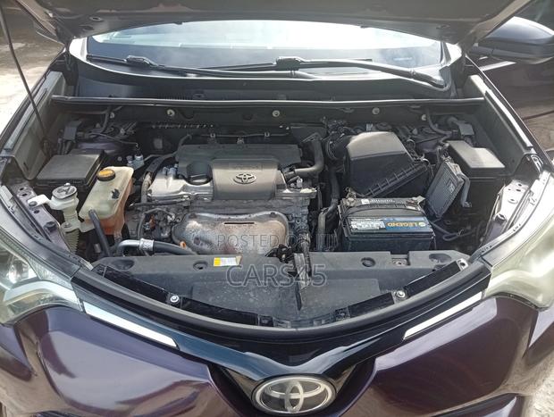 Toyota RAV4 2017 Burgandy