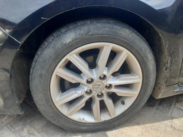 Toyota Avalon 2015 Black
