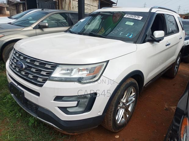 Ford Explorer 2017 White