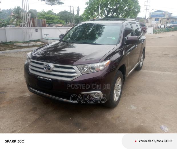 Toyota Highlander 2012 Burgandy