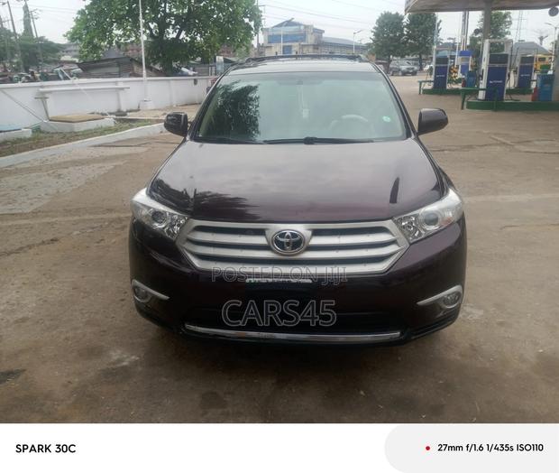 Toyota Highlander 2012 Burgandy