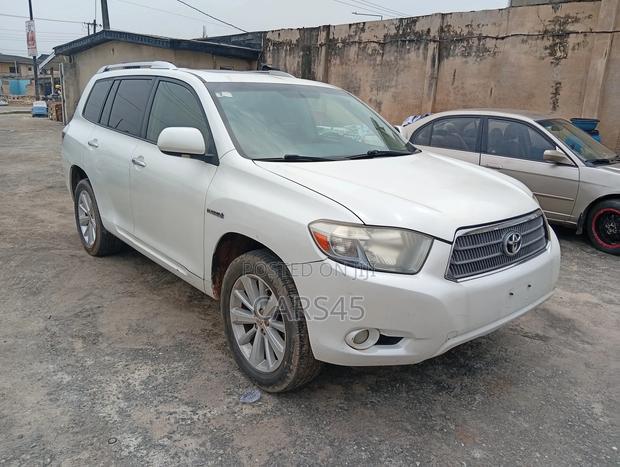 Toyota Highlander Hybrid Limited 2008 White