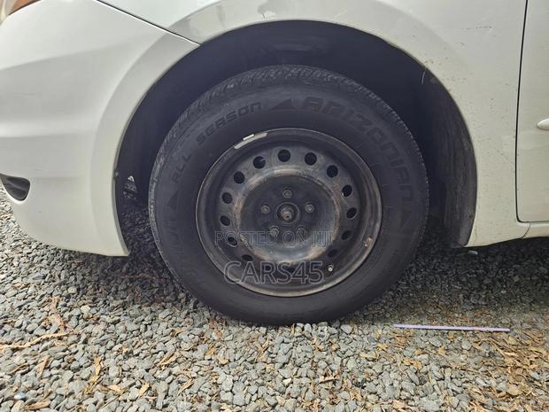 Toyota Sienna 2009 White