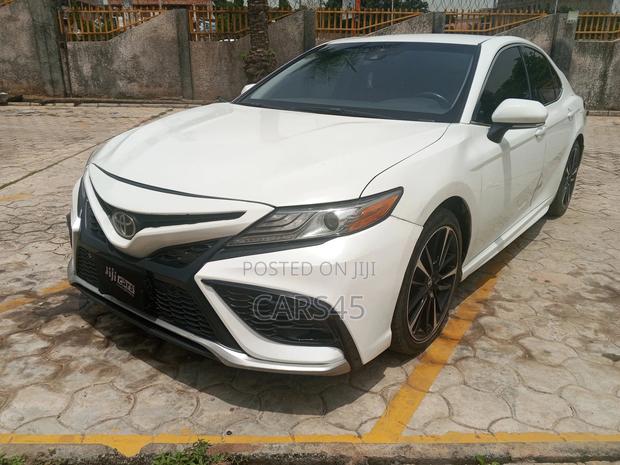 Toyota Camry 2018 Black