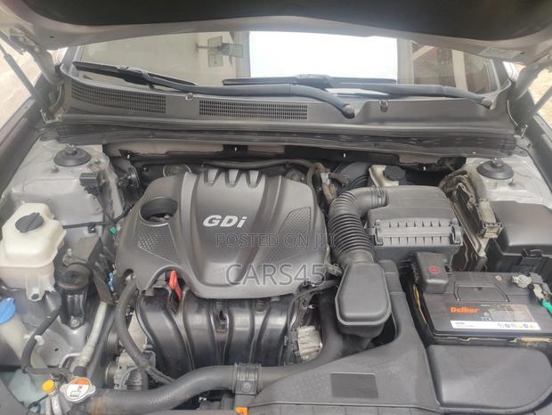 Hyundai Grandeur 2015 Silver