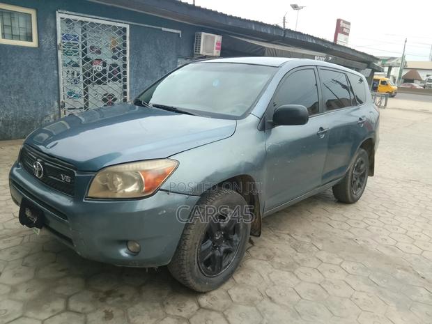 Toyota RAV4 2008 Blue
