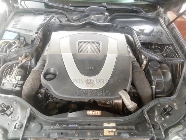Mercedes-Benz E550 2008 Green