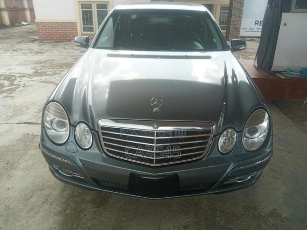 Mercedes-Benz E550 2008 Green