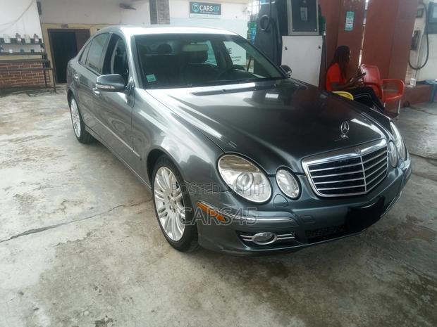 Mercedes-Benz E550 2008 Green