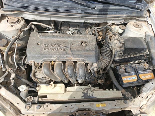 Toyota Corolla 2006 Silver