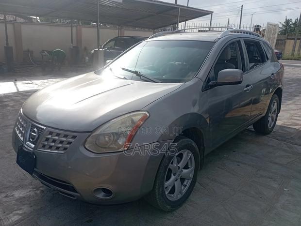 Nissan Rogue 2010 Black